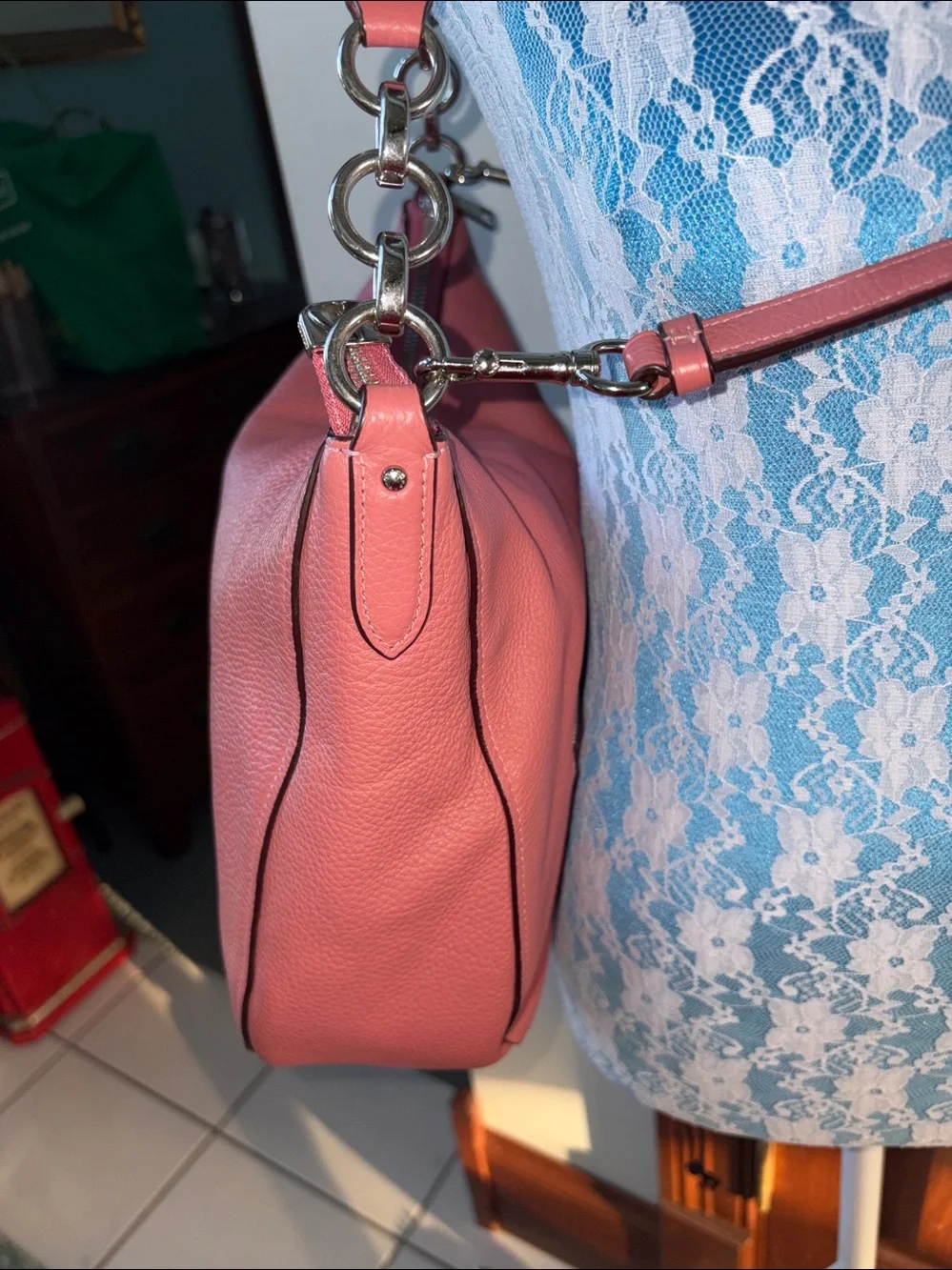 Coach Elle hobo bag  shoulder bag  satchel  pebble Leather dusty Rose/Silvertone